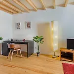 Cozy Duplex In The Picturesque Graca Апартаменты
