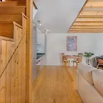 Apartment Cozy Duplex In The Picturesque Graca