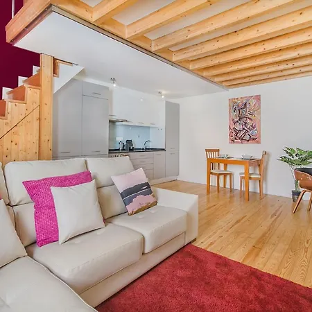 아파트 Graca Cozy Duplex 리스본