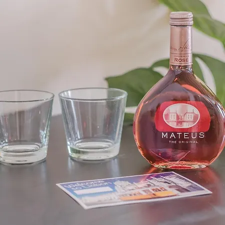 Graca's Cozy Duplex Apartment Lissabon