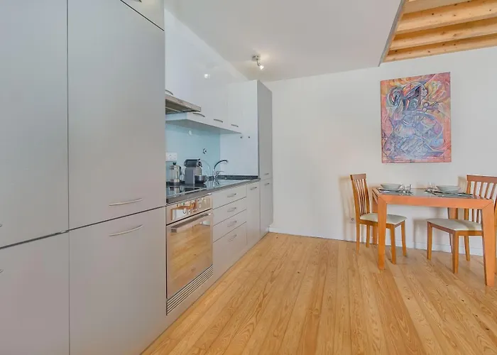 Cozy Duplex In The Picturesque Graca * Lisbon