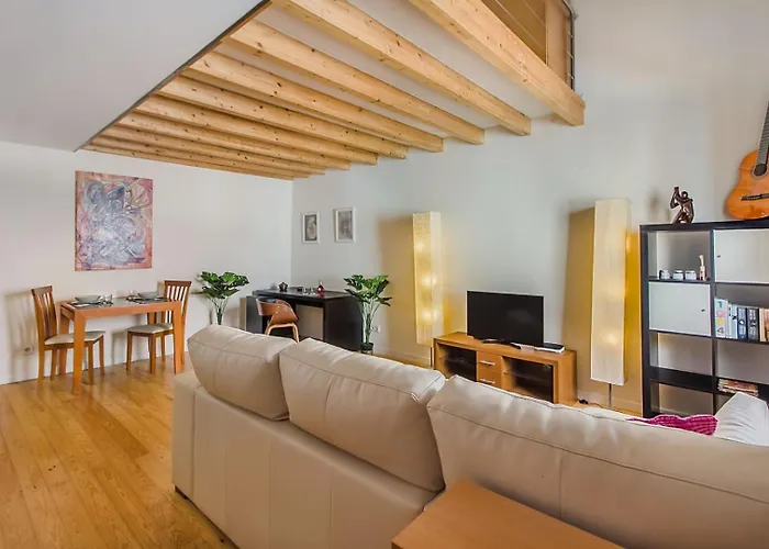 Apartment Cozy Duplex In The Picturesque Graca