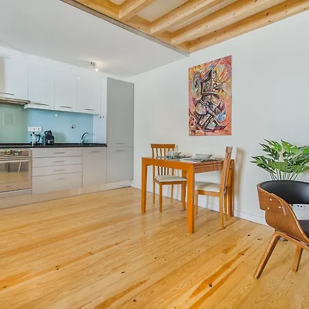 Graca's Cozy Duplex * Lizbona